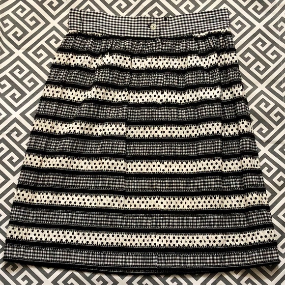 BLACK & WHITE WOMENS SKIRT - Picture 3 of 3